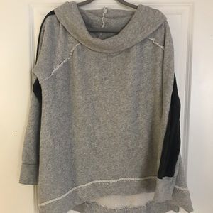 ✨FREE PEOPLE Grey/Navy Cowl Neck Sweater Sz L!